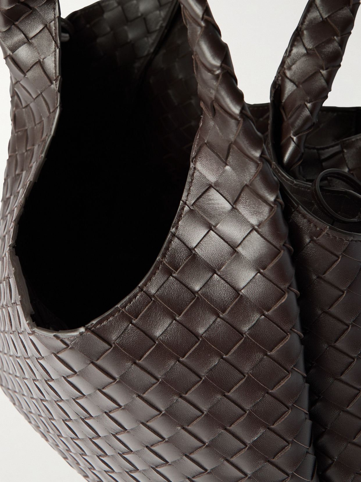 Bottega Veneta Campana Large Intrecciato Leather Shoulder Bag In Brown