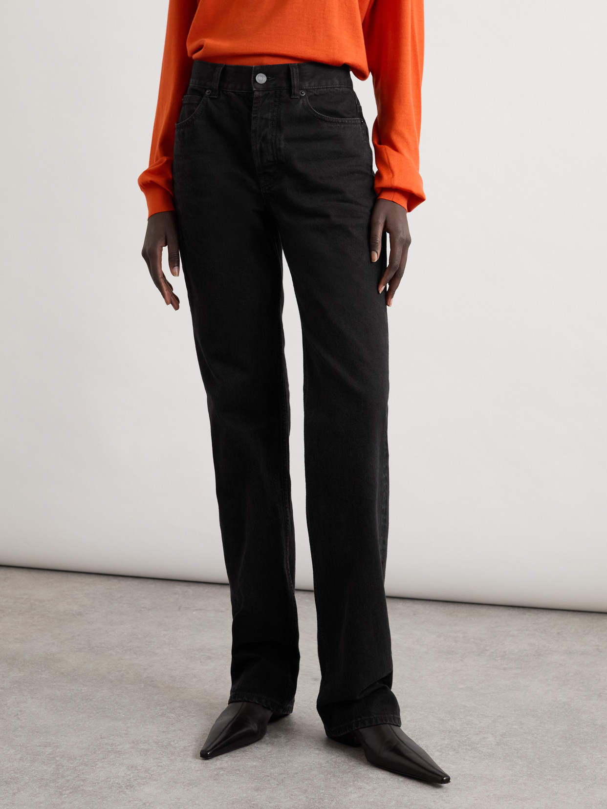 Saint Laurent Nico Mid-rise Straight-leg Jeans In Black