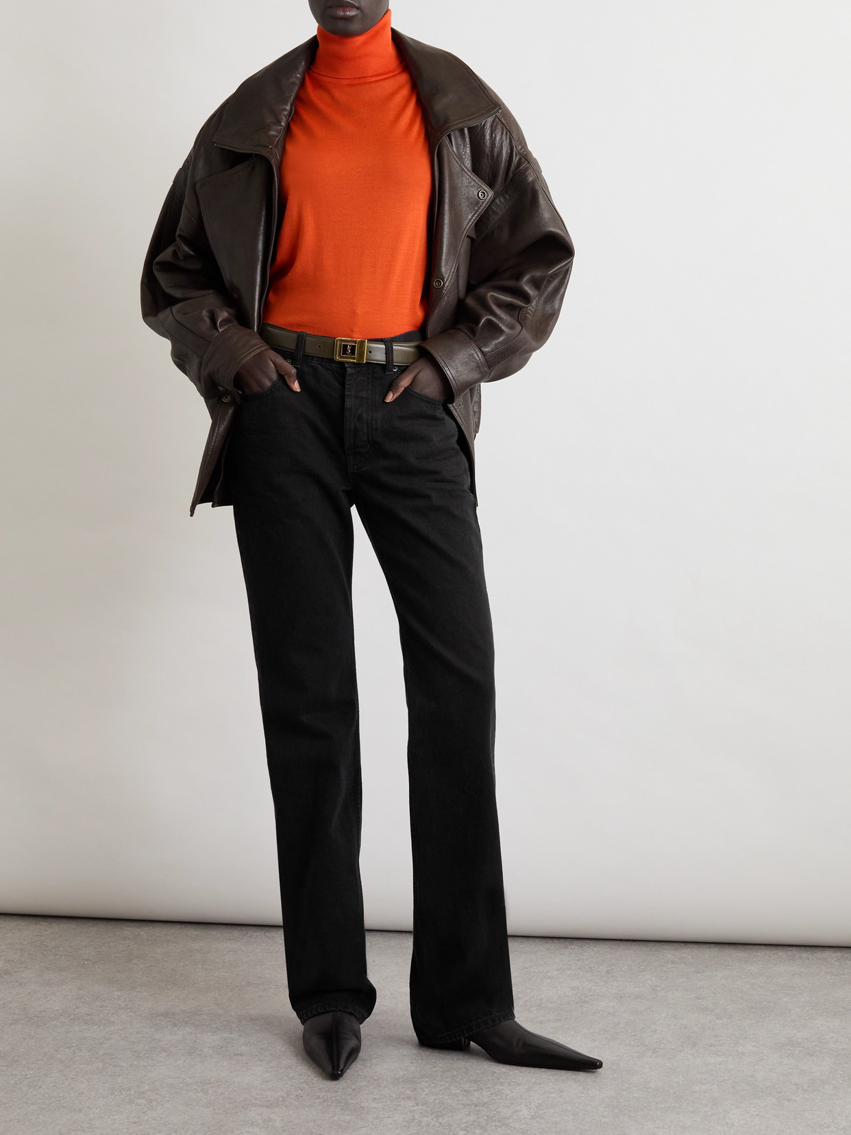 Saint Laurent Nico Mid-rise Straight-leg Jeans In Black