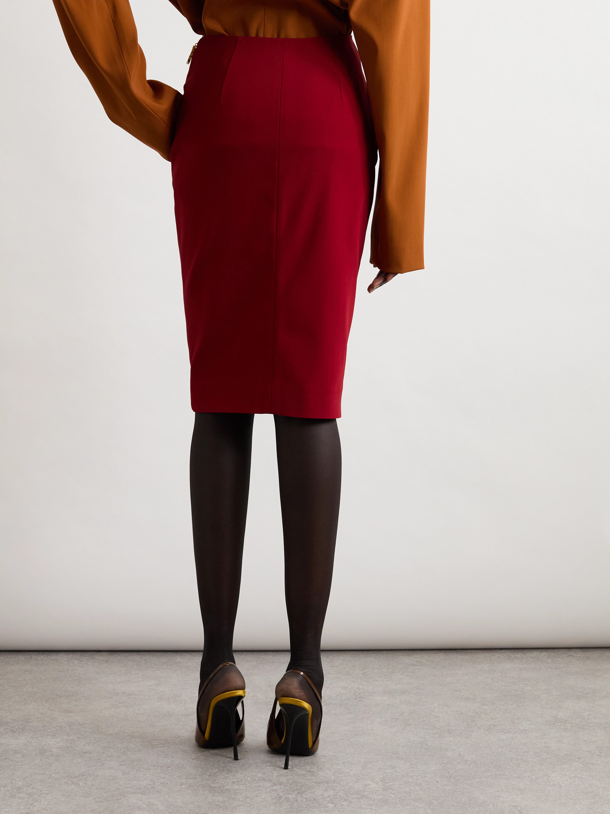 Saint Laurent Mid-rise Pencil Skirt In Satin Clothing In Red