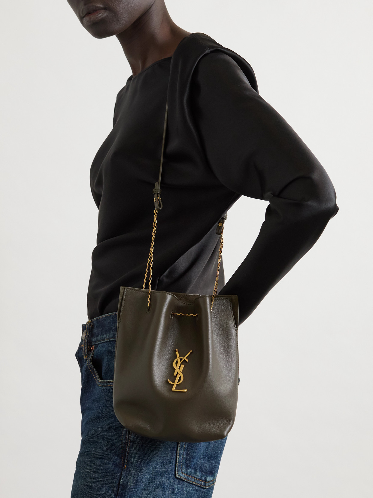 Saint Laurent Sintra Sport Appliquéd Leather Shoulder Bag In Gray