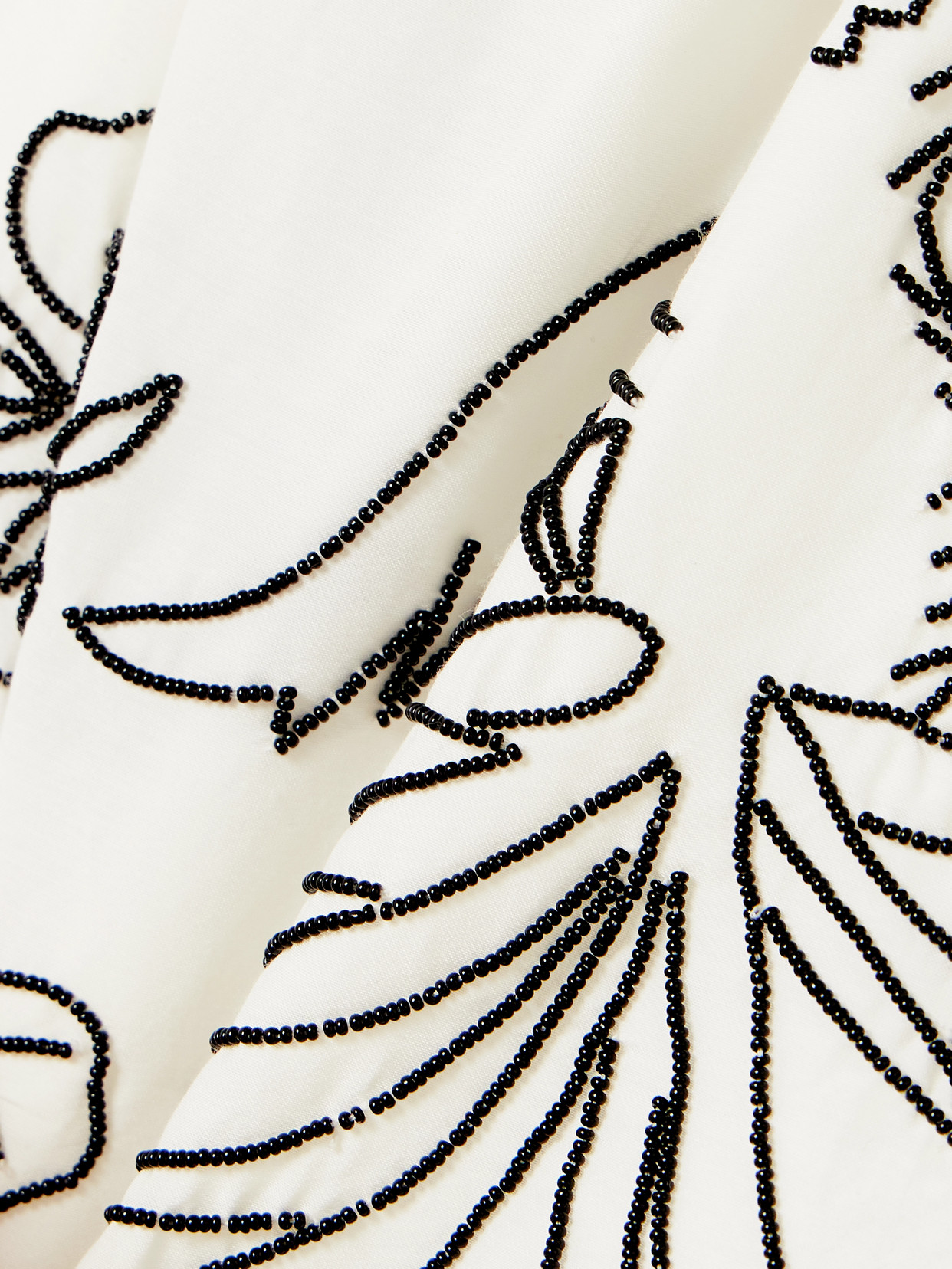 Bode Cockatoo Tap Bead-embellished Cotton And Silk-blend Shorts In White