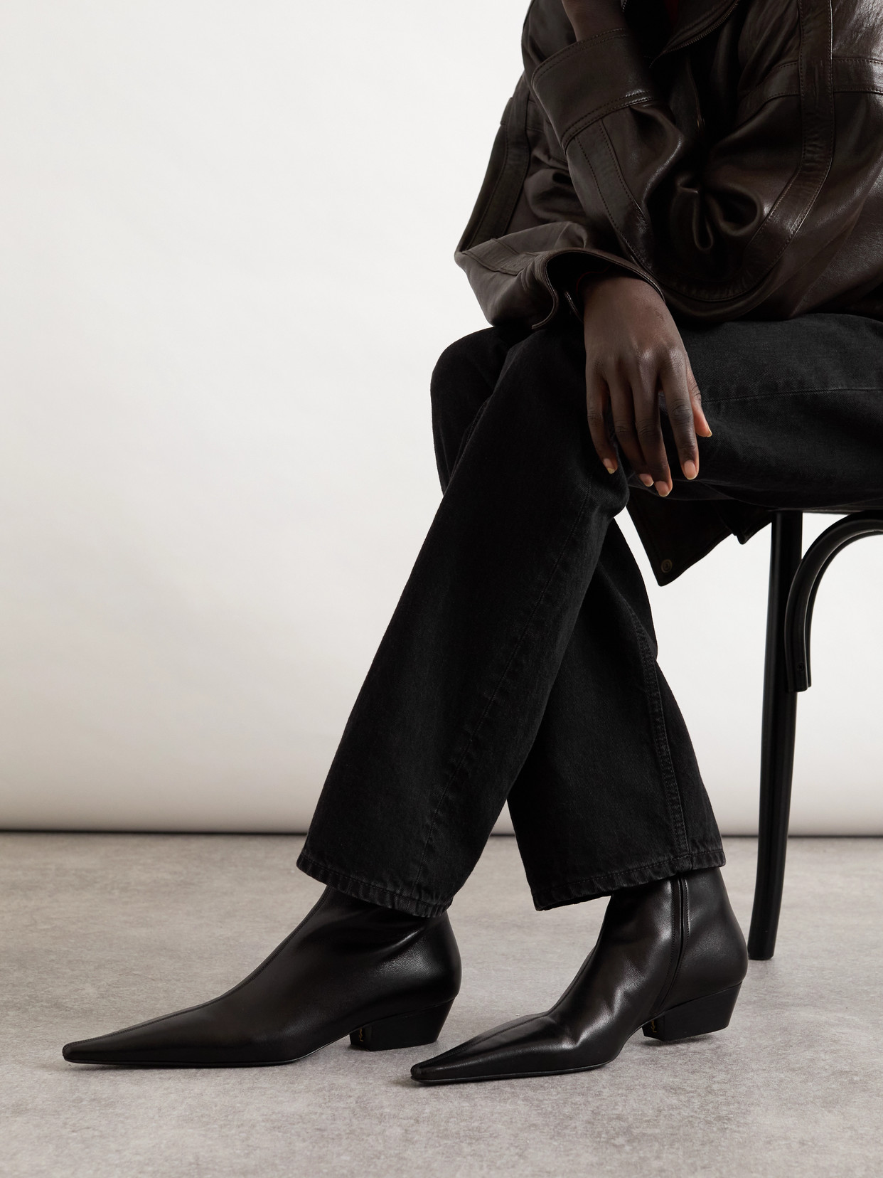 Saint Laurent Jill Leather Ankle Boots In Black