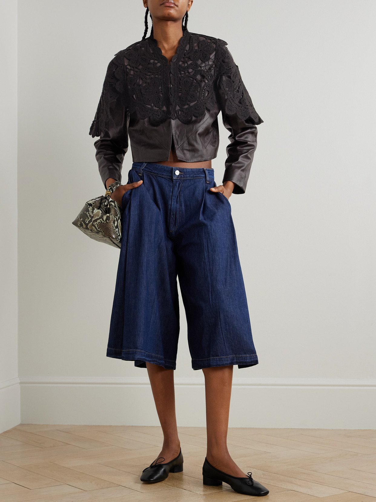 Gwen Cropped Scalloped Crochet-Trimmed Jacket