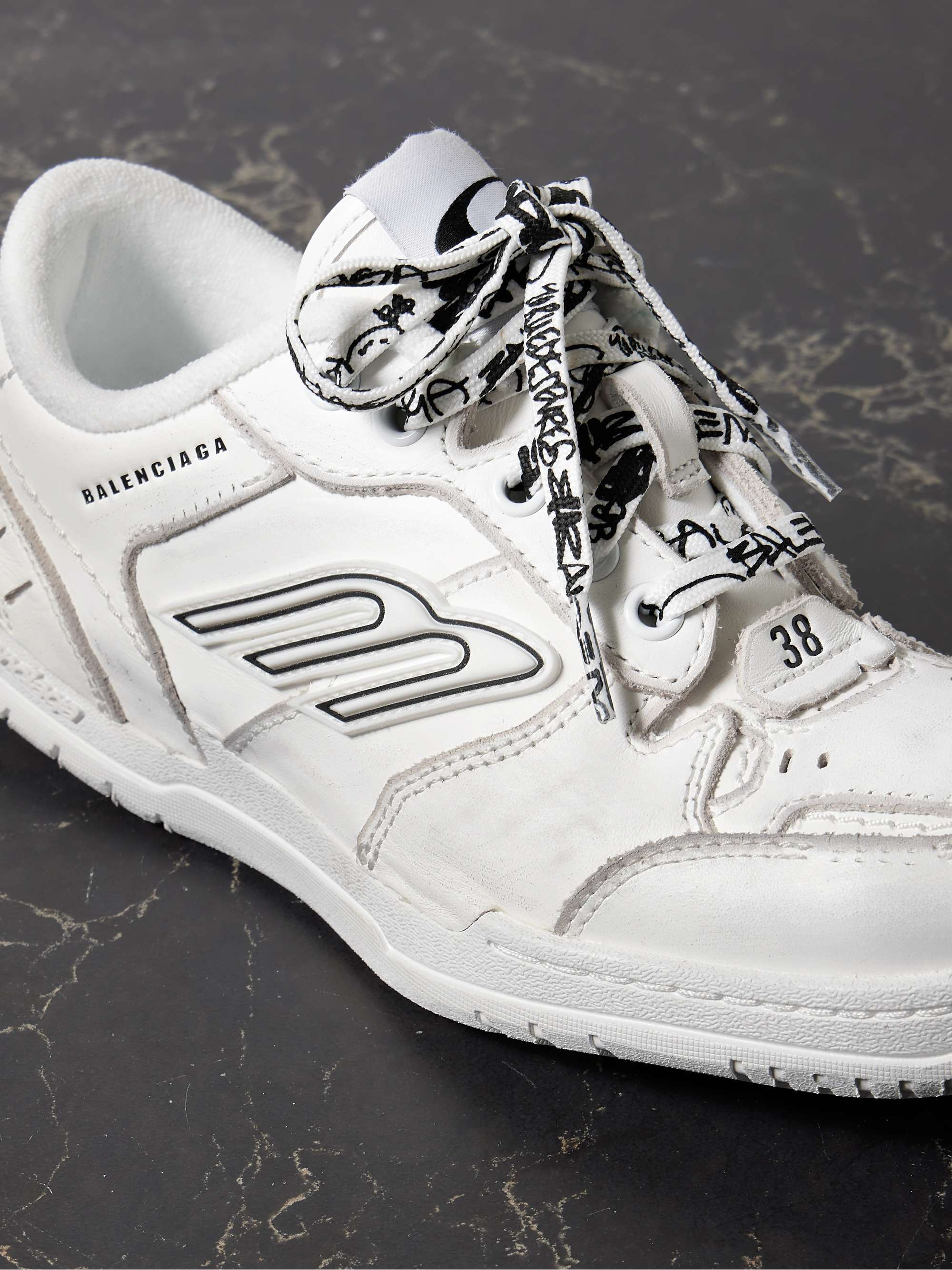 BALENCIAGA 