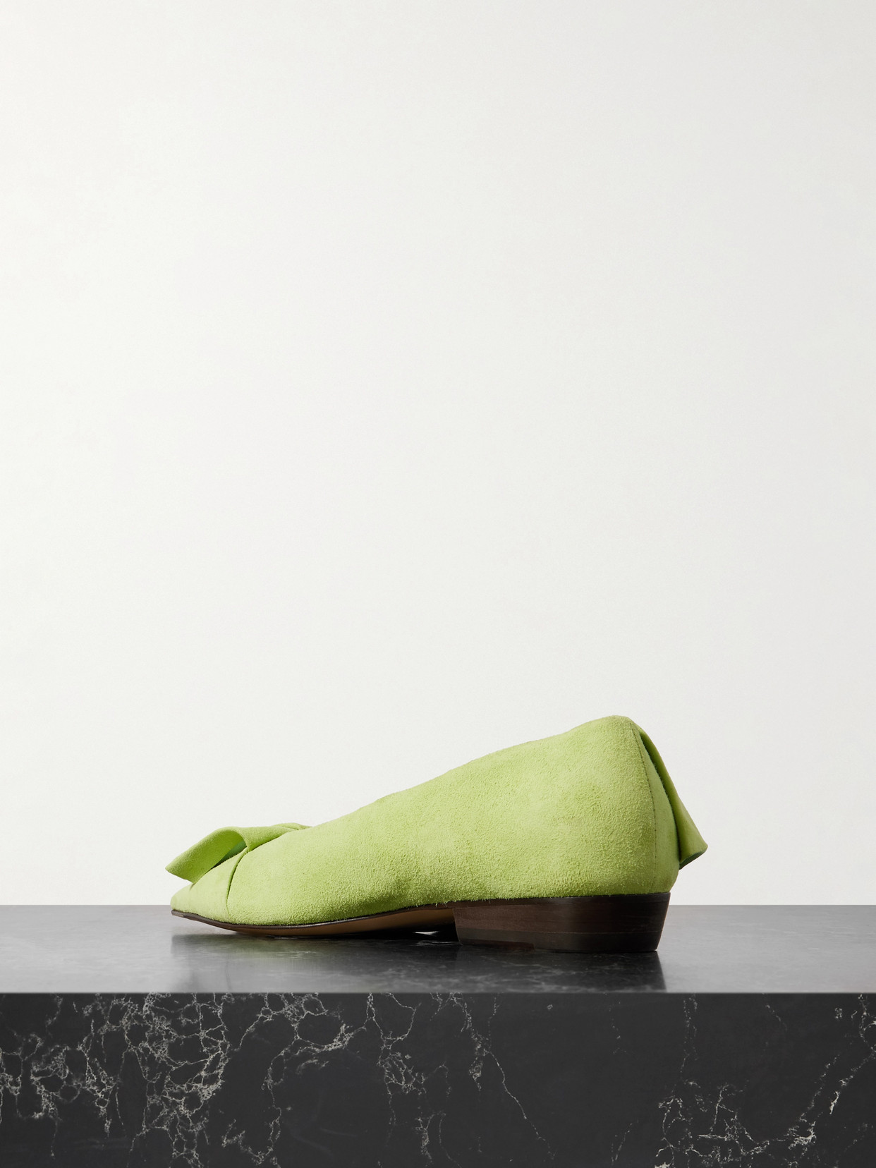 Jw Anderson Ruffled Suede Ballet Flats In Green