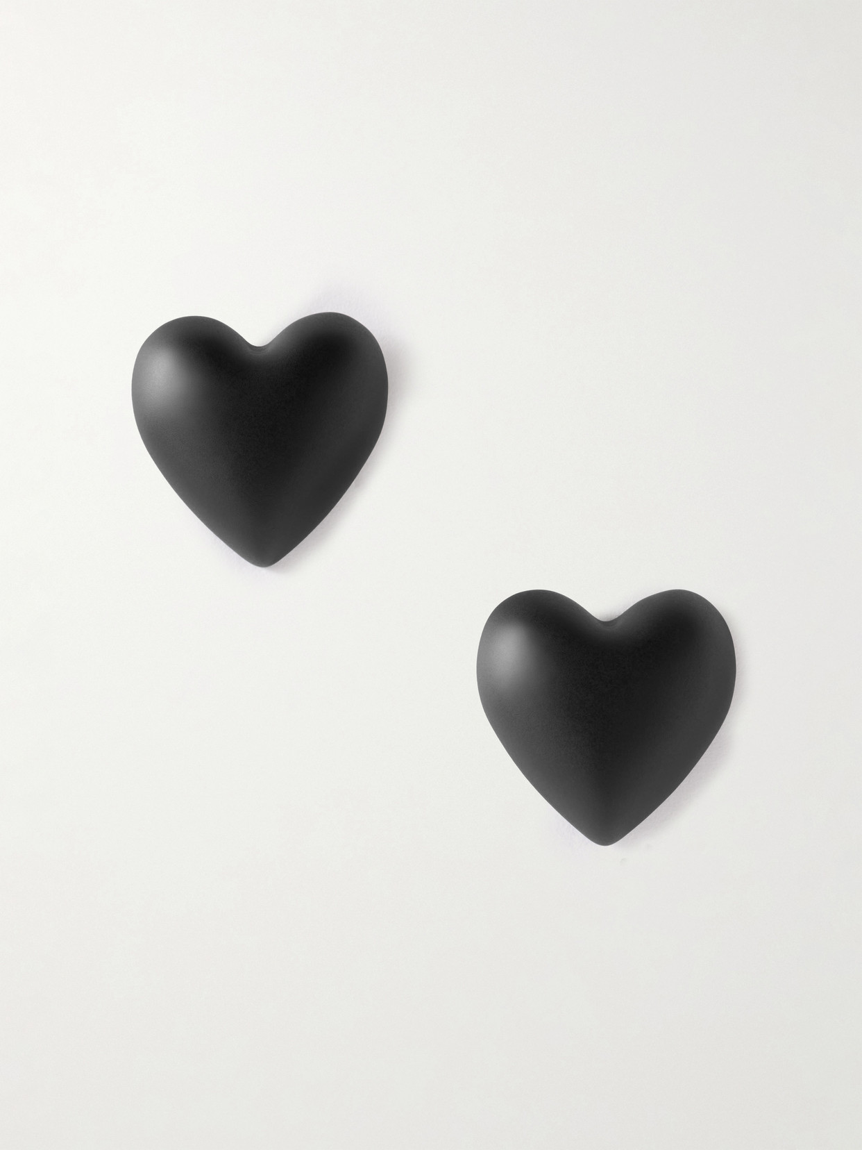 Roxanne Assoulin The Puffy Heart Earrings In Black