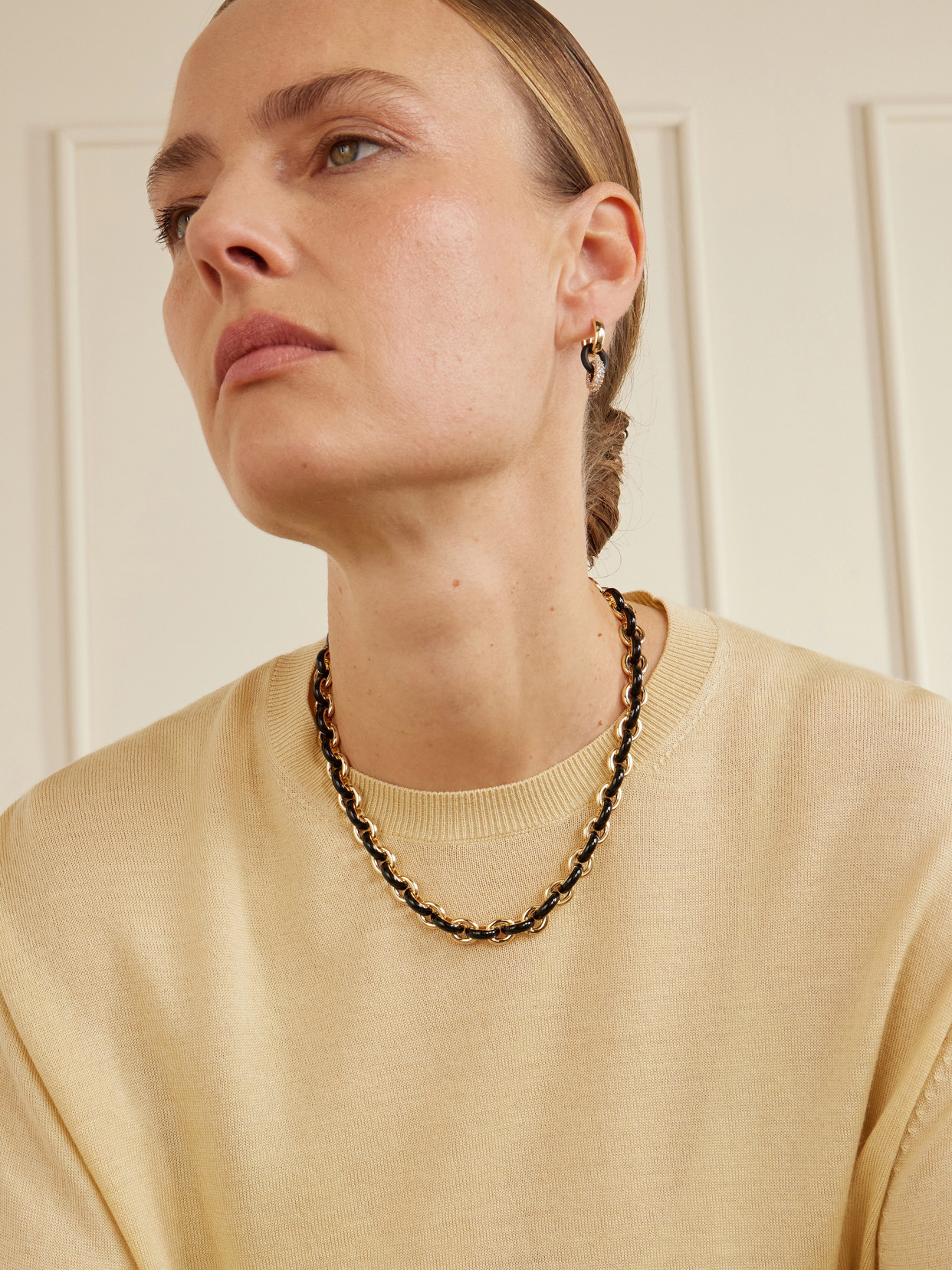 Roxanne Assoulin The Classic Link Gold-tone Enamel Necklace In Gold