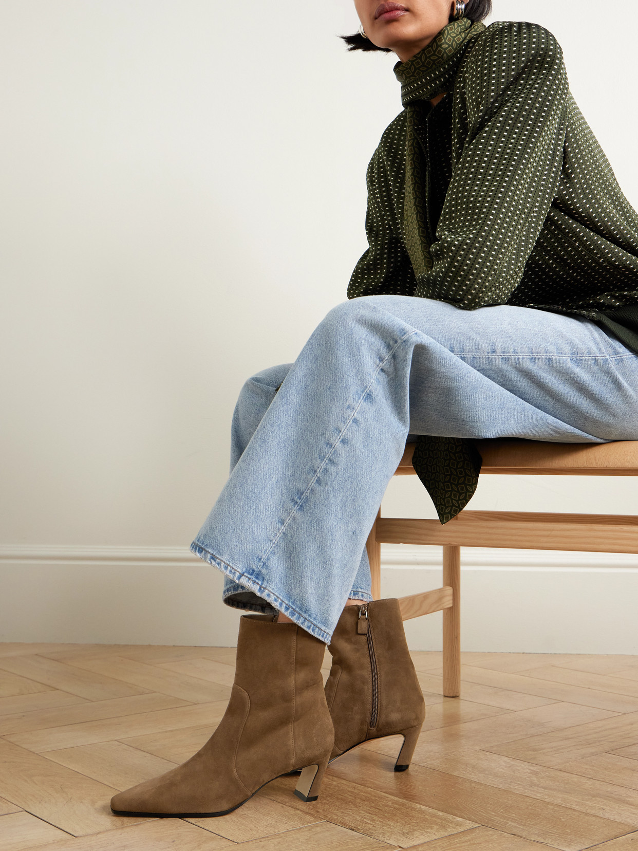 Stuart Weitzman Stassi Suede Ankle Boots In Neutral