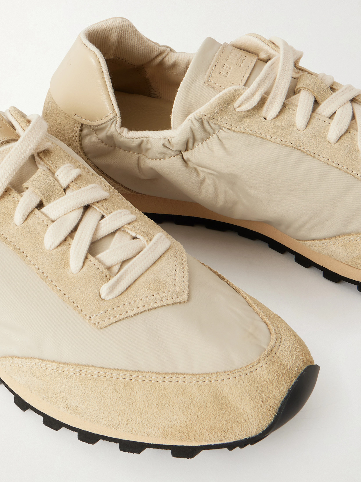 Le Monde Béryl - Slim Runner Suede And Sneakers