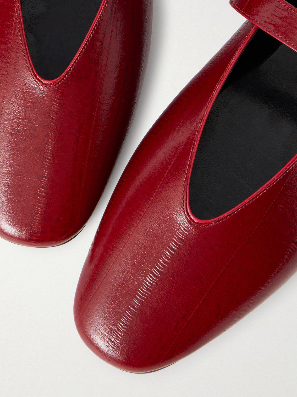 Le Monde Beryl Stella Slipper Oxblood It40 In Red