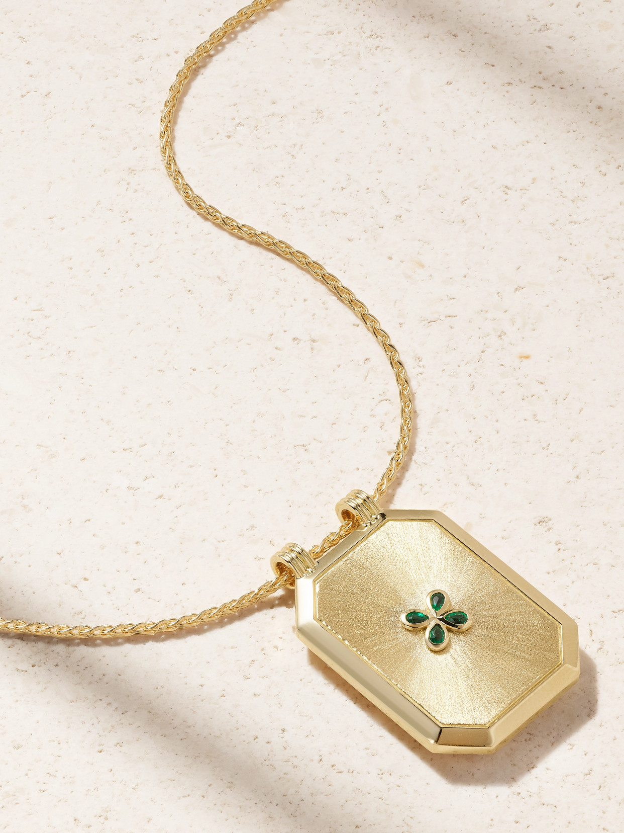 Marie Lichtenberg Luck Scapular 18-karat Gold Emerald Necklace In Gold