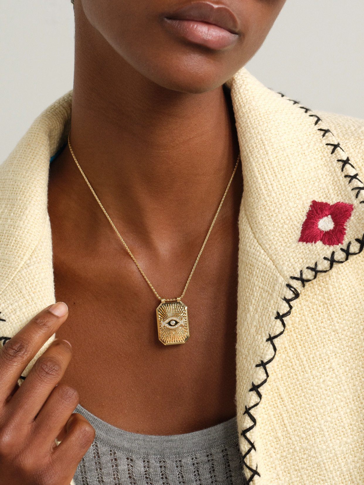 Marie Lichtenberg Eye Scapular 18-karat Gold Diamond Necklace In Gold