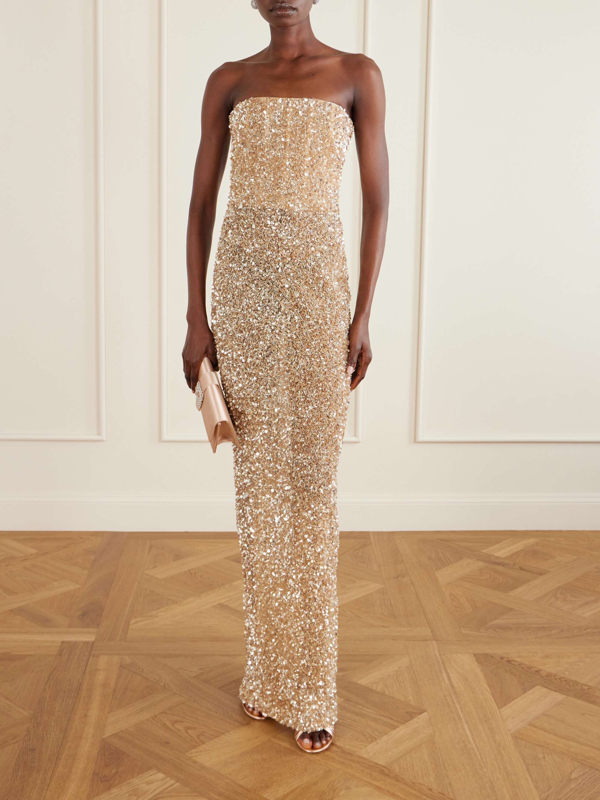 THE NEW ARRIVALS ILKYAZ OZEL 