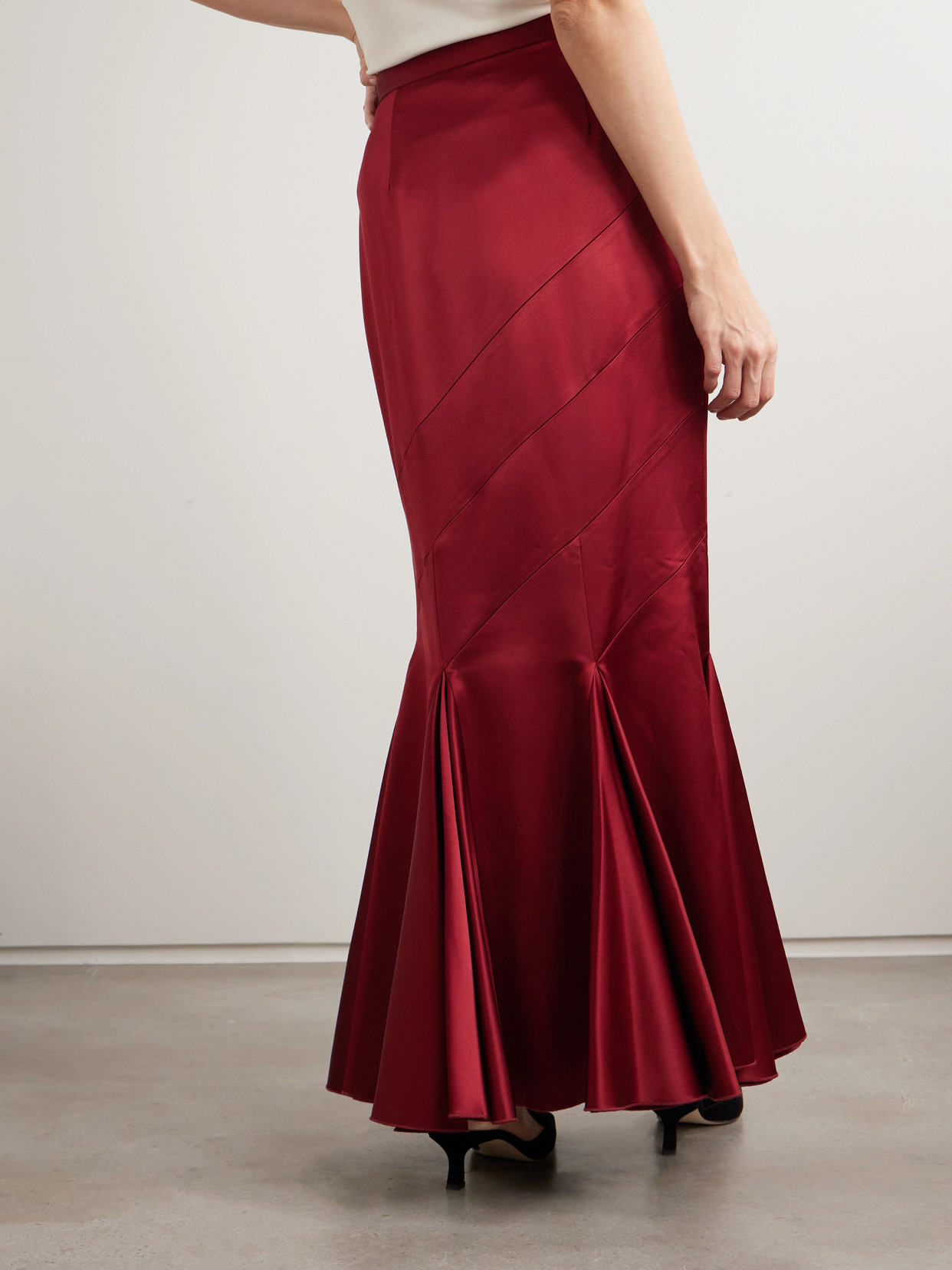Violante Nessi Gentileschi Pleated Paneled Satin Maxi Skirt In Red