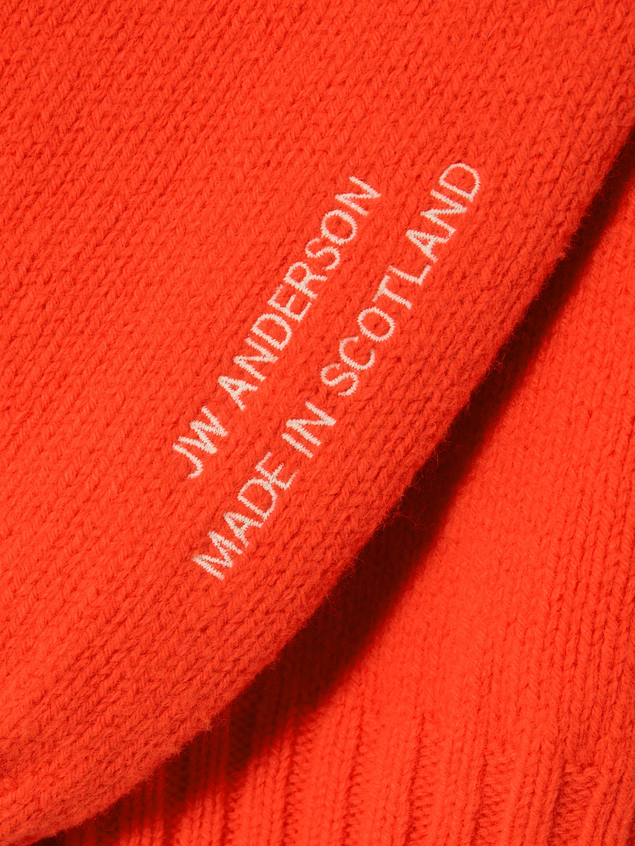 Jw Anderson Embroidered Merino Wool Turtleneck Sweater In Red