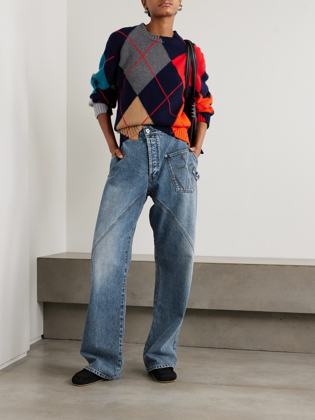 Jw Anderson Twisted Asymmetric Embroidered High-rise Jeans In Blue