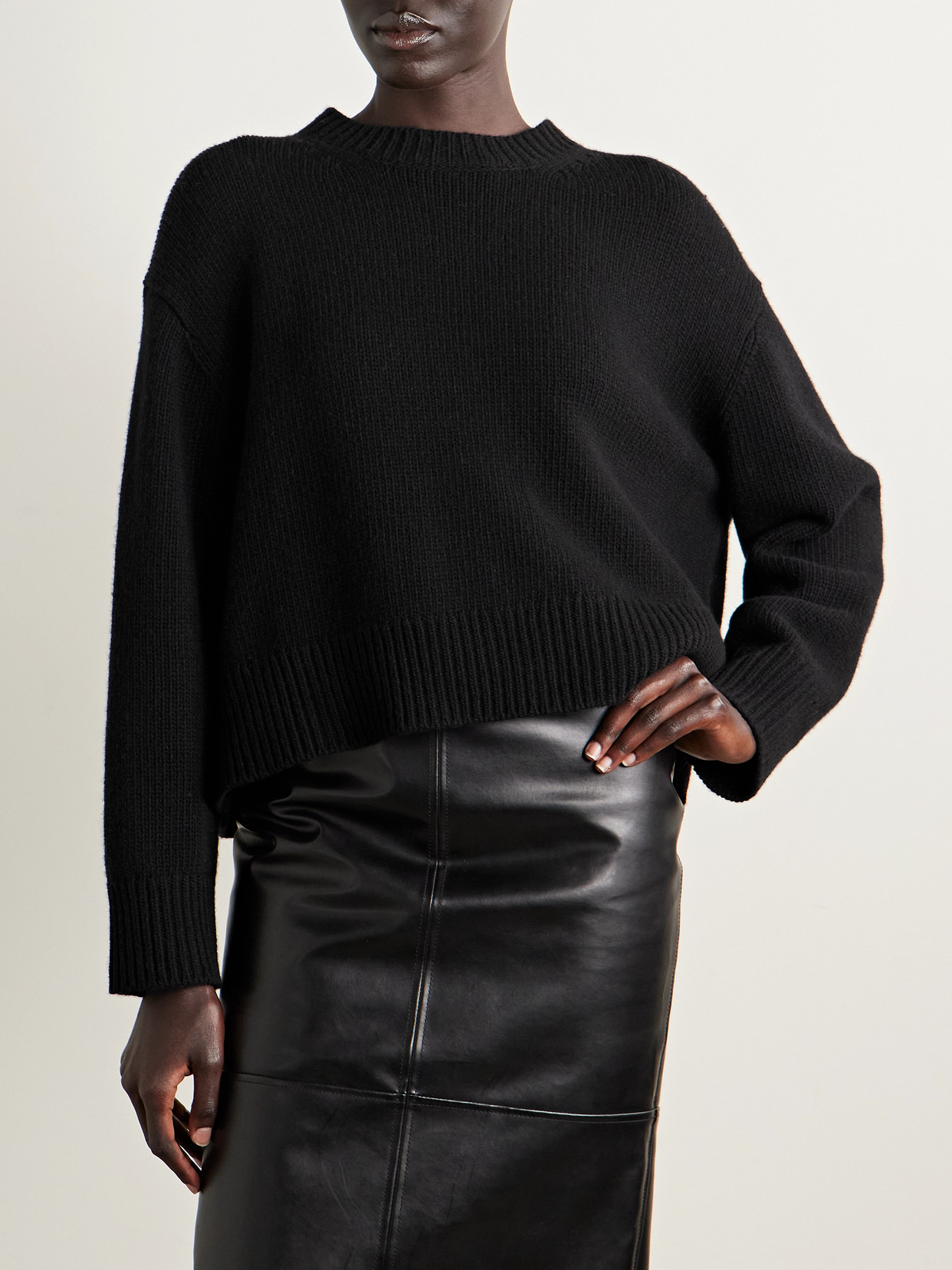 Nili Lotan Haisley Oversized Wool Sweater In Black