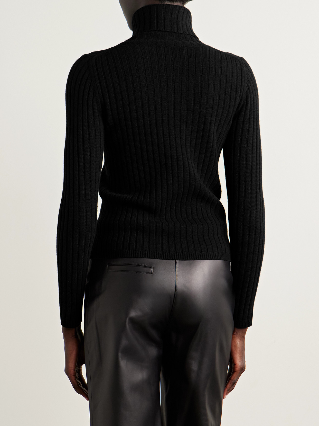 Nili Lotan Dessie Ribbed Cashmere Turtleneck Sweater In Black