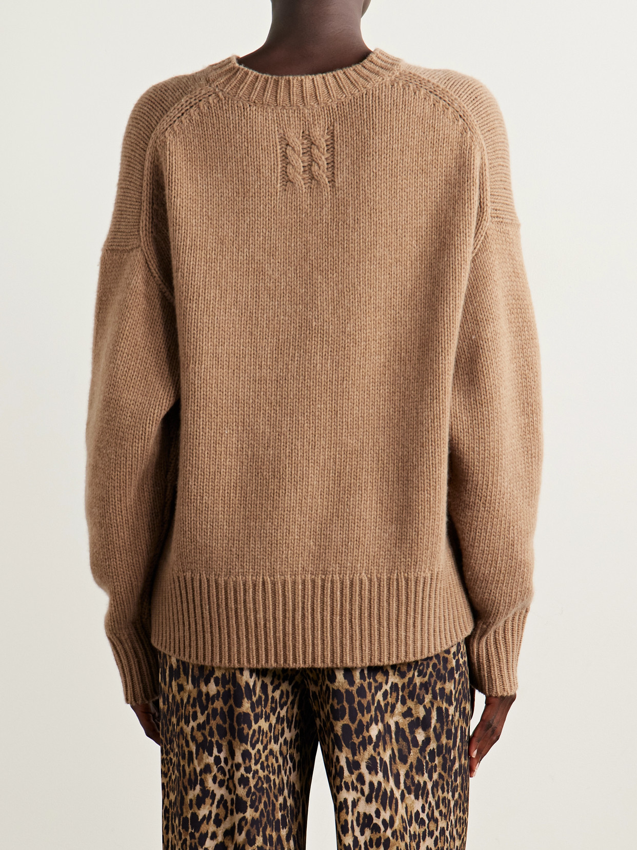 Nili Lotan Donnika Merino Wool And Cashmere-blend Sweater In Brown