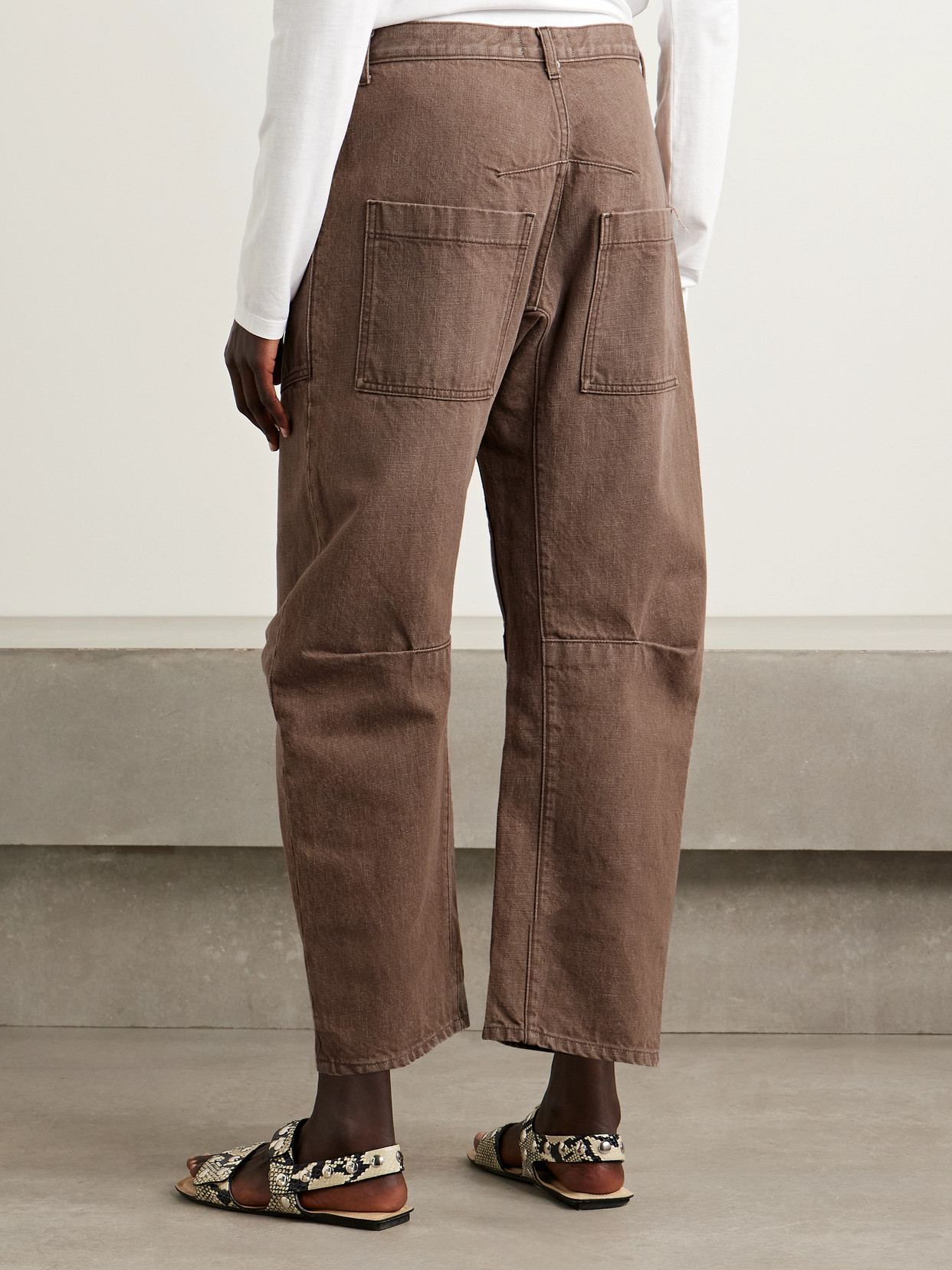 Nili Lotan Shon Mid-rise Barrel-leg Jeans In Brown