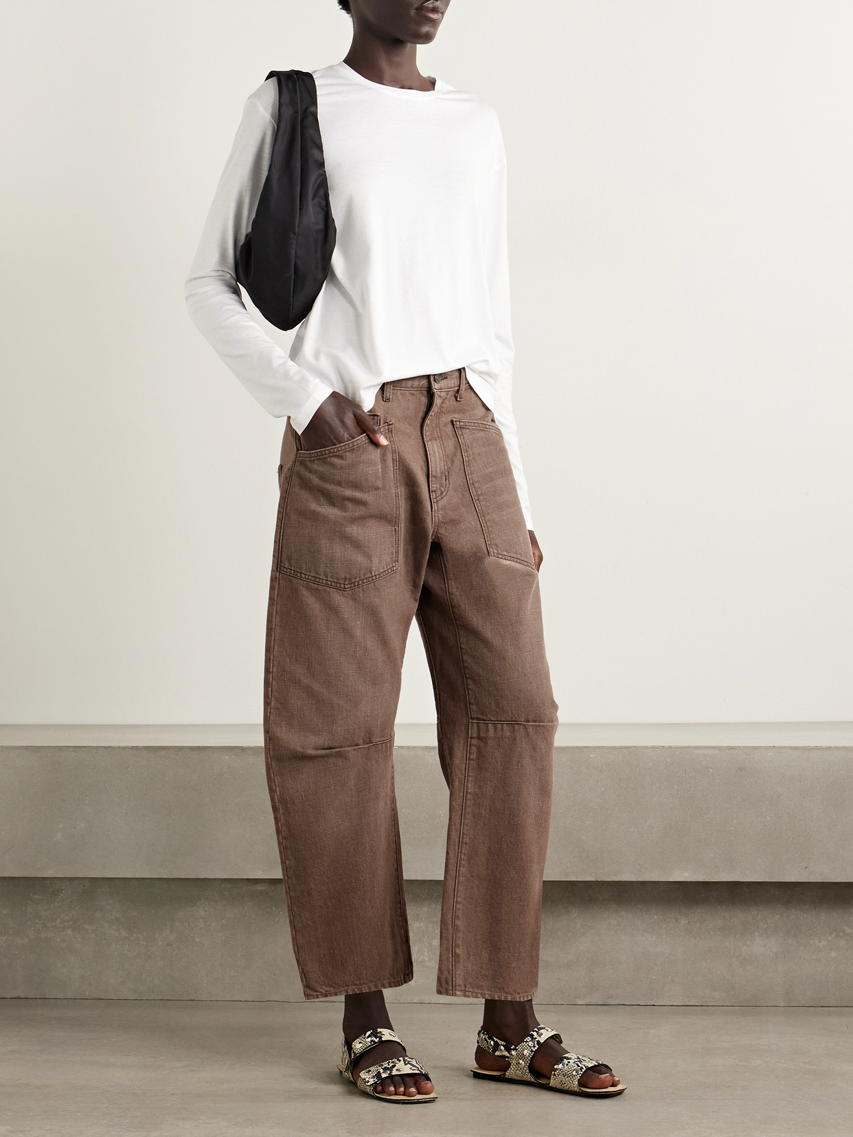 Nili Lotan Shon Mid-rise Barrel-leg Jeans In Brown