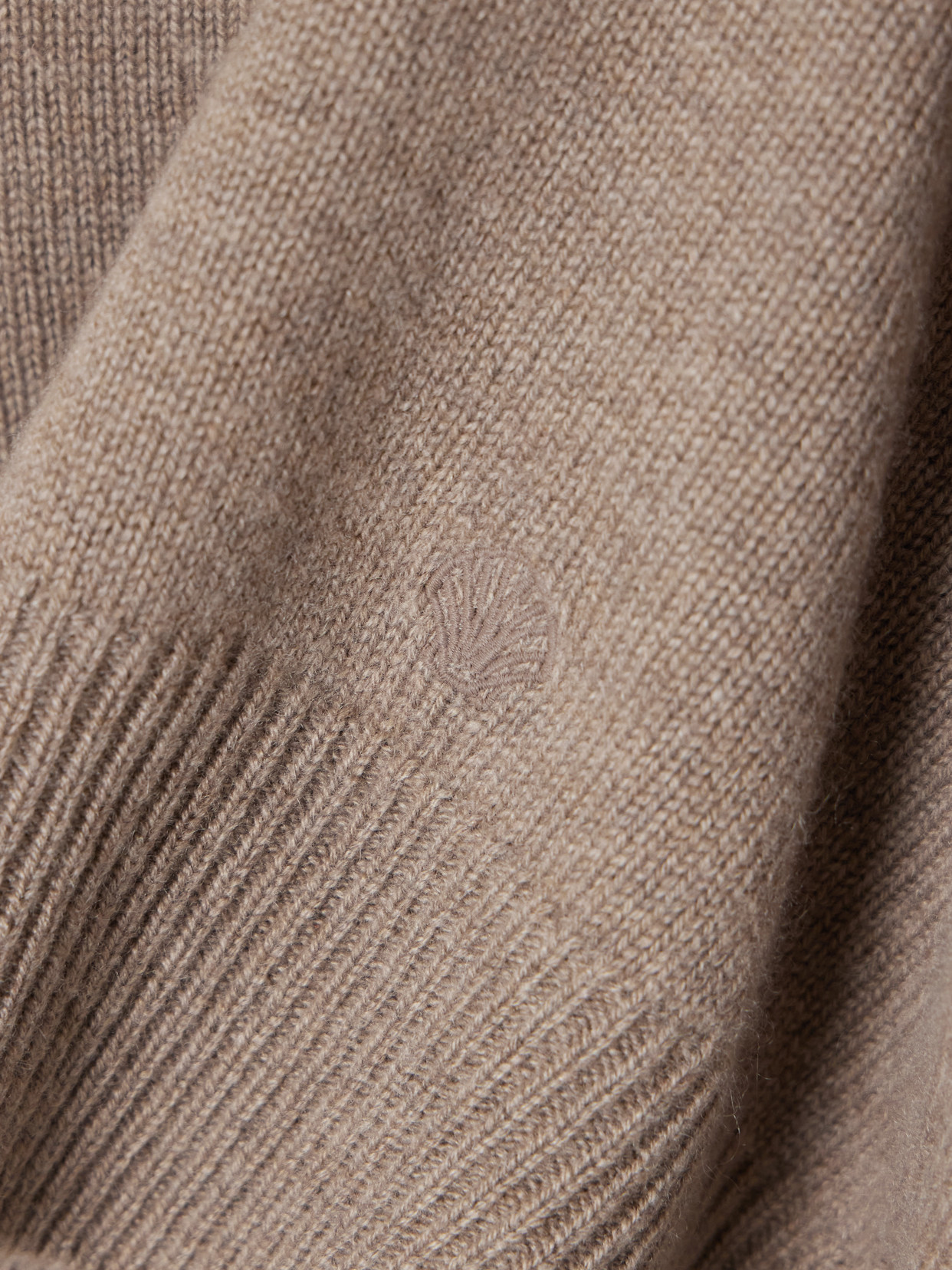 Loulou De Saison Taupe Anzor Lds Cashmere V Neck Sweater In Brown