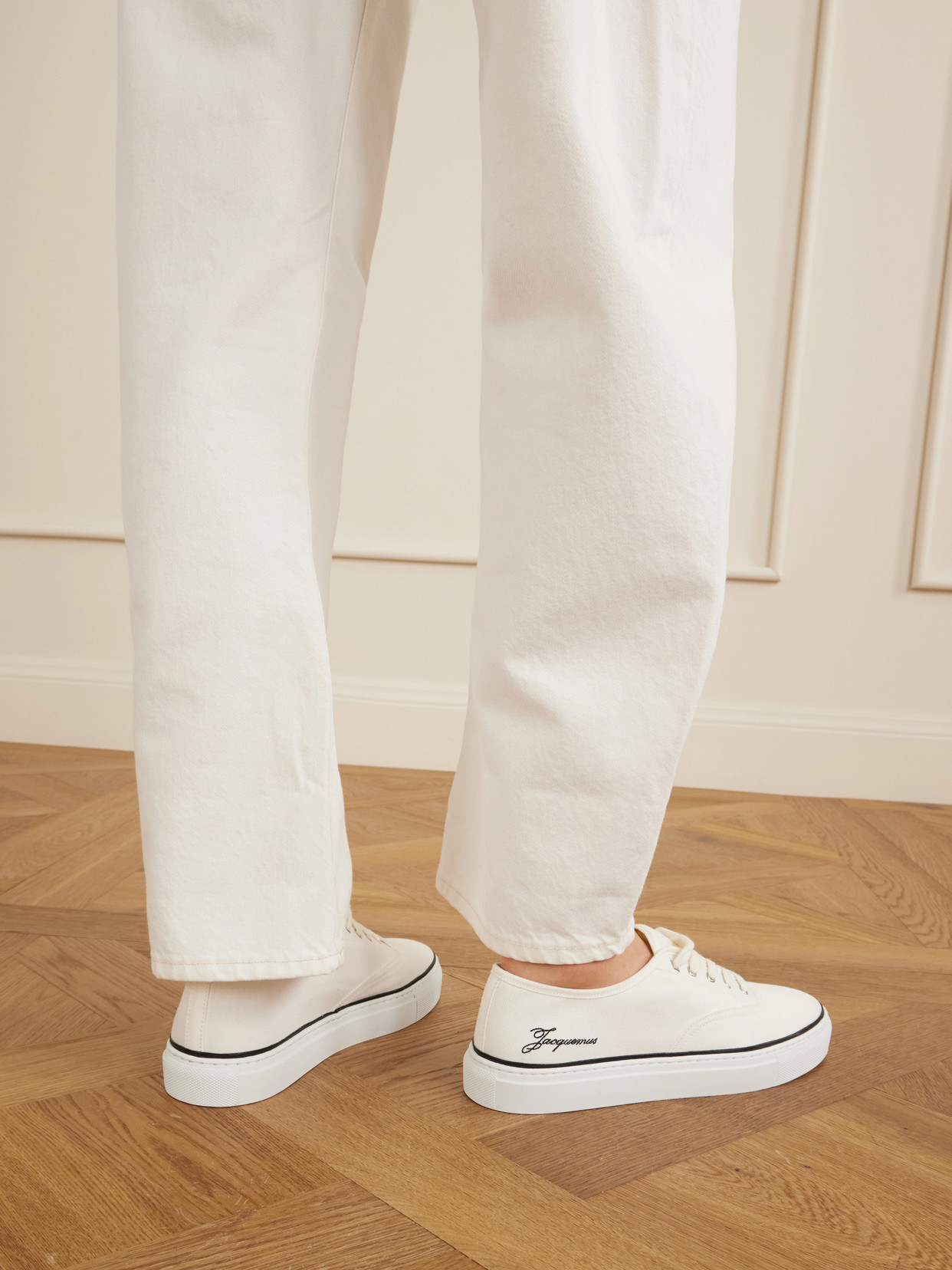 Jacquemus Les Fefe Logo-embroidered Canvas Sneakers In White