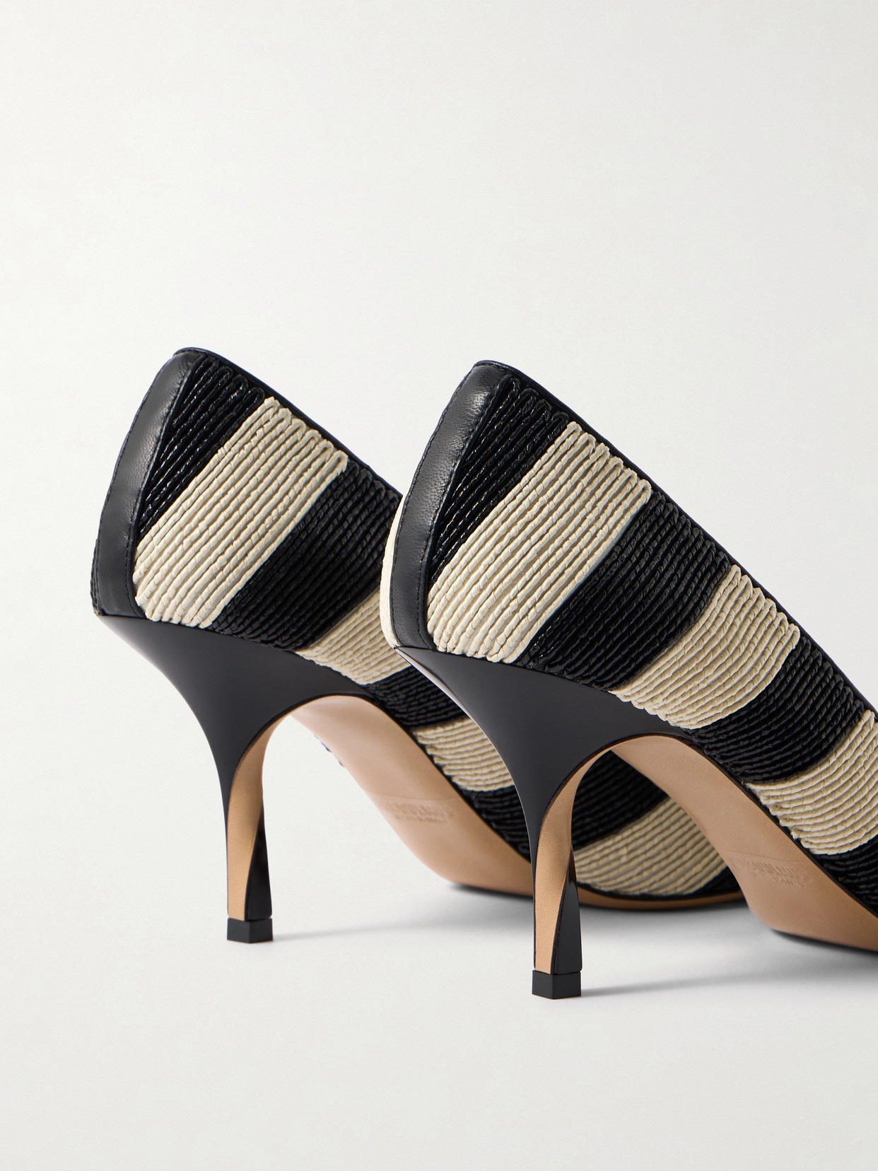 Jacquemus Les Escarpins Tourni 80 Striped Faux Raffia Pumps In Black