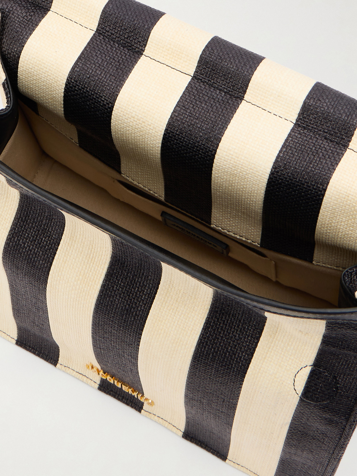 Jacquemus Logo Clutch In Black