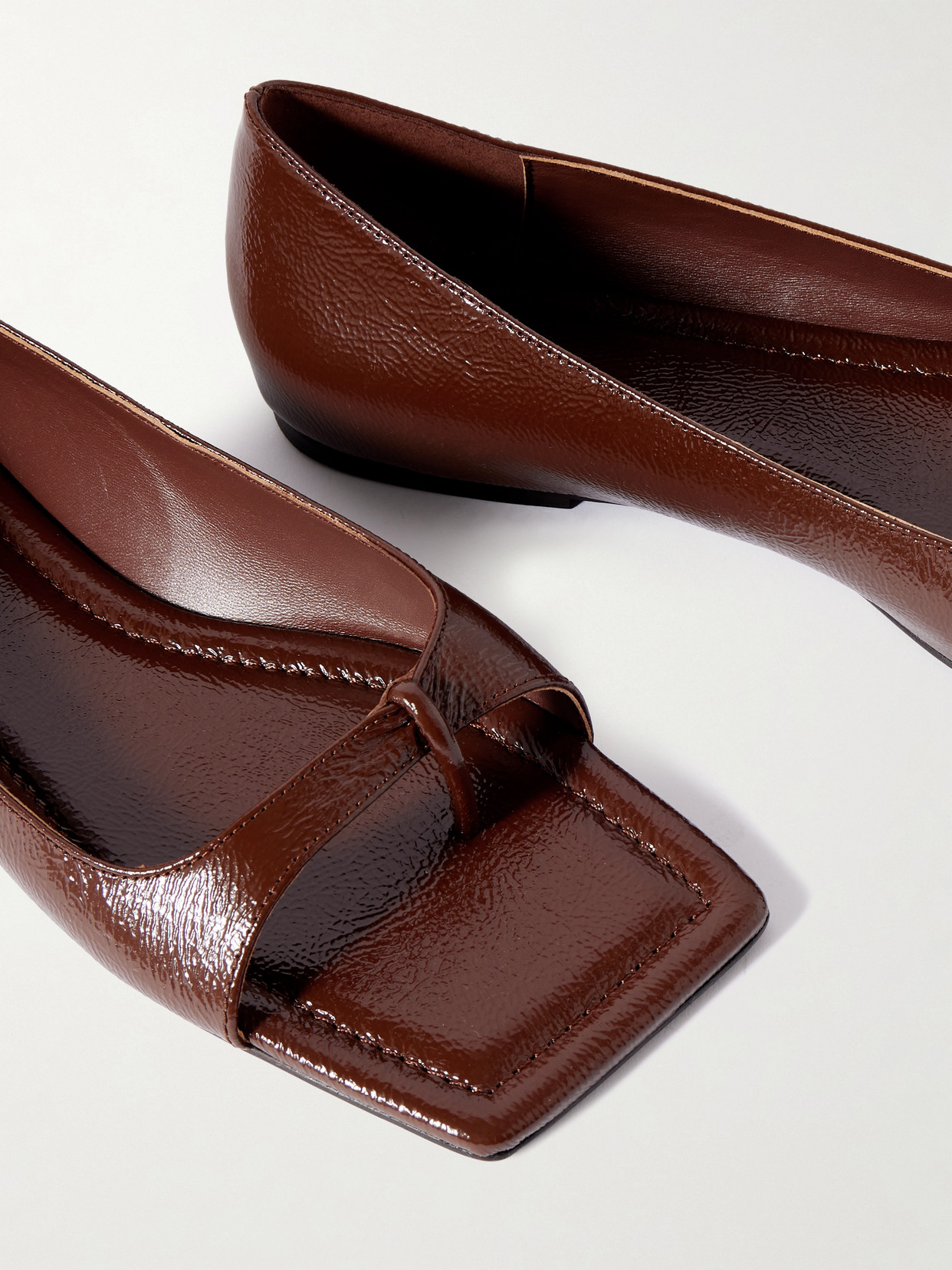 90S Crinkled Pumps