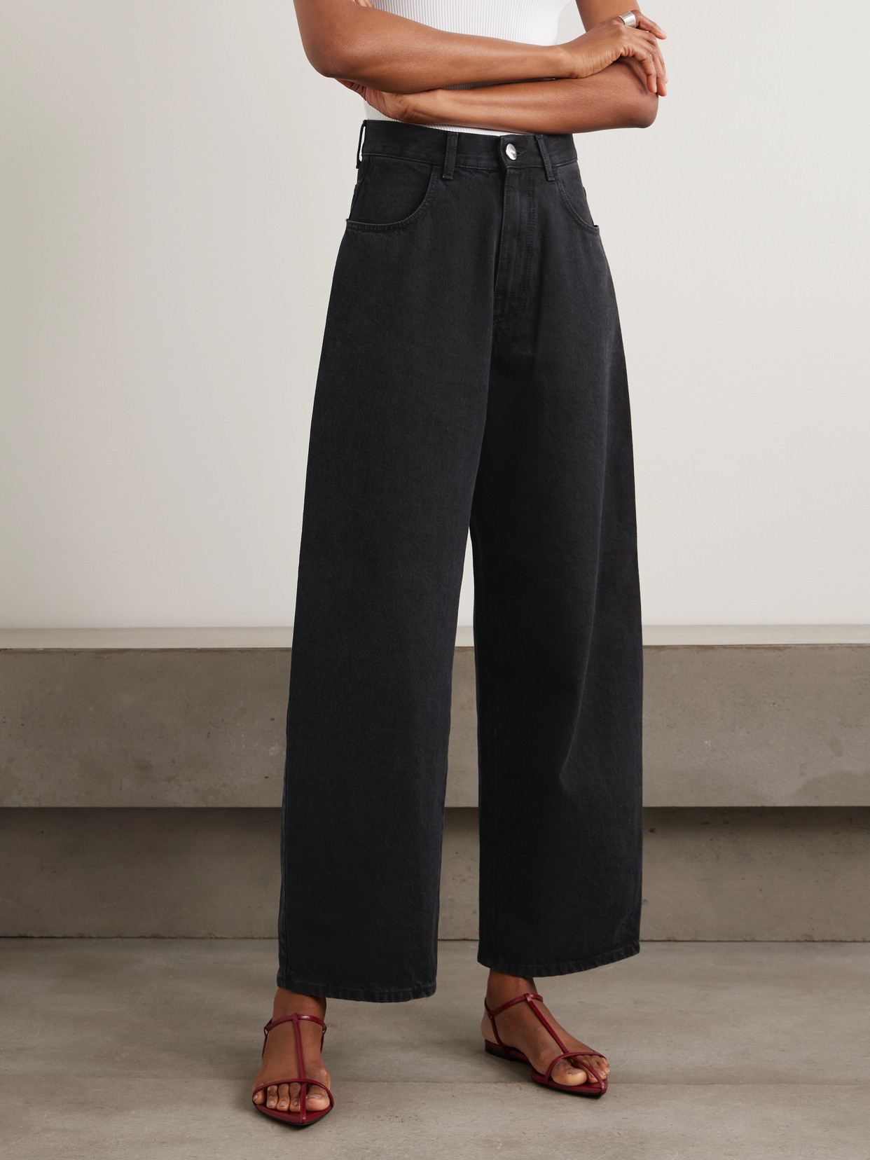 Rohe High-rise Wide-leg Jeans In Black