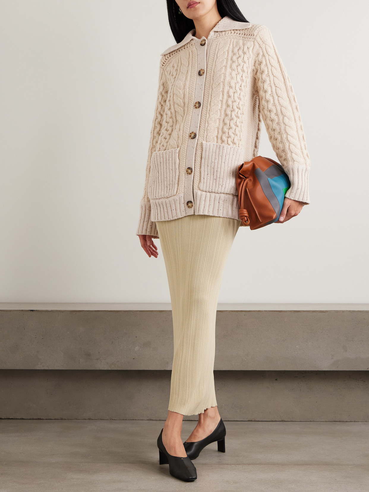 La Ligne Nuage Cable-knit Merino Wool And Cashmere-blend Cardigan In Neutral