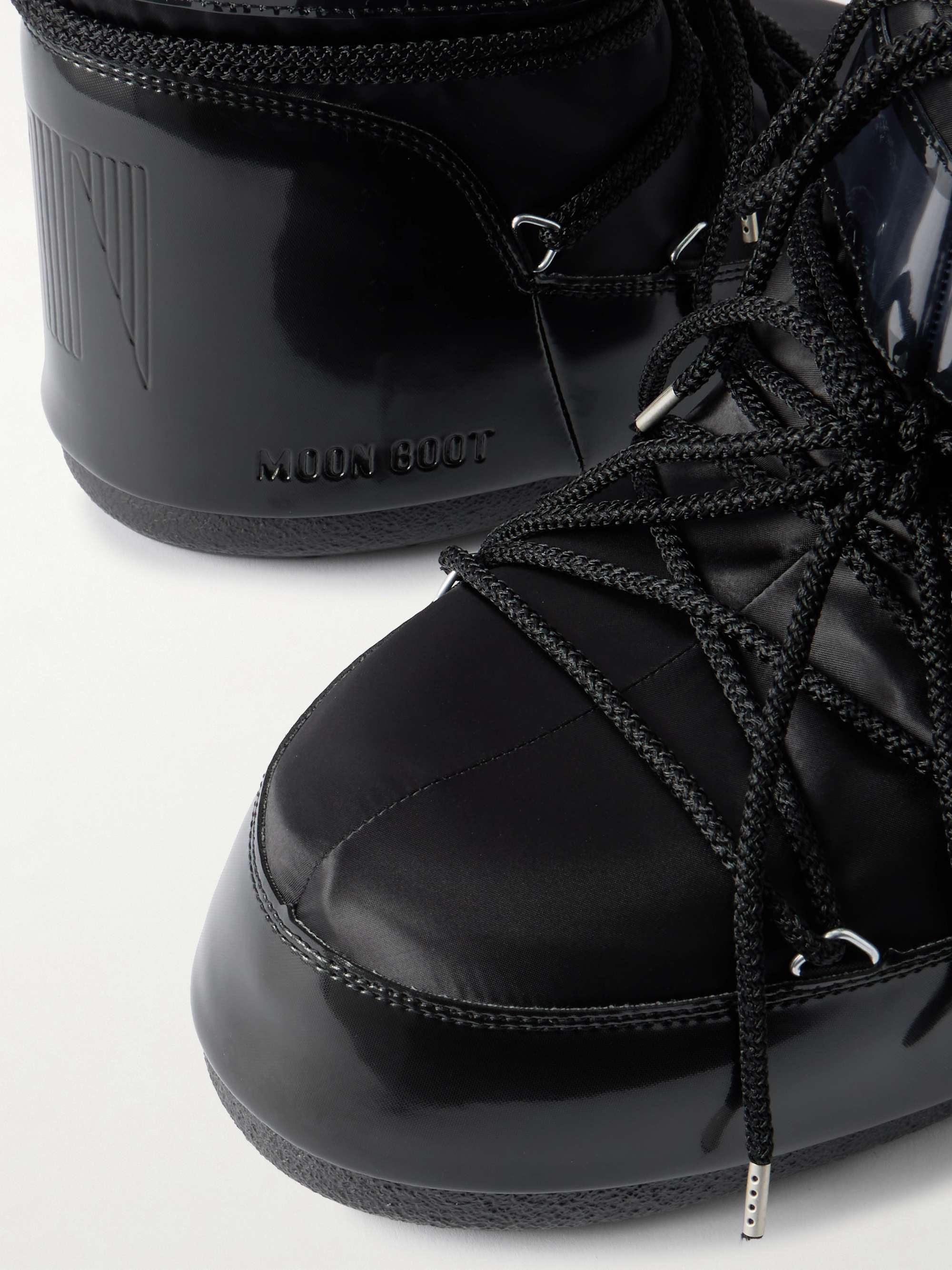 MOON BOOT 