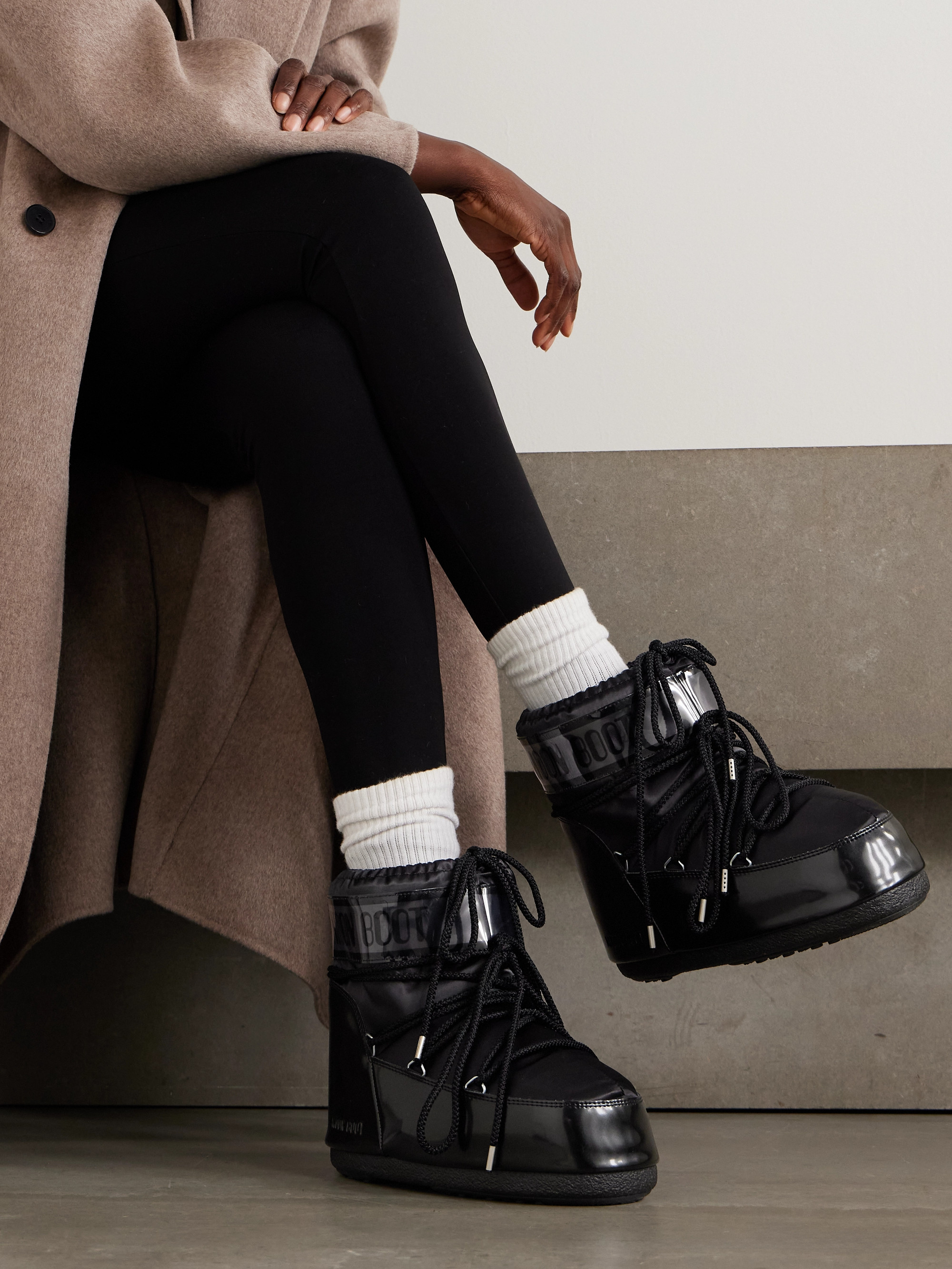 MOON BOOT Icon Glow Glance satin and PVC snow boots