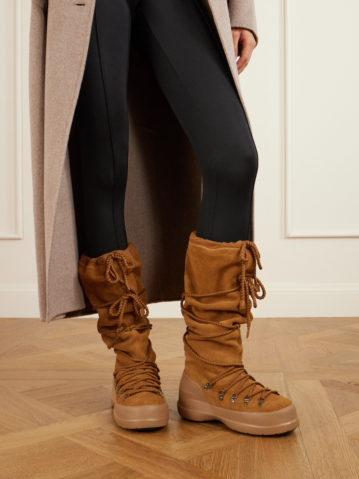 Moon Boot Mb Luna Boot Extra Suede In Brown