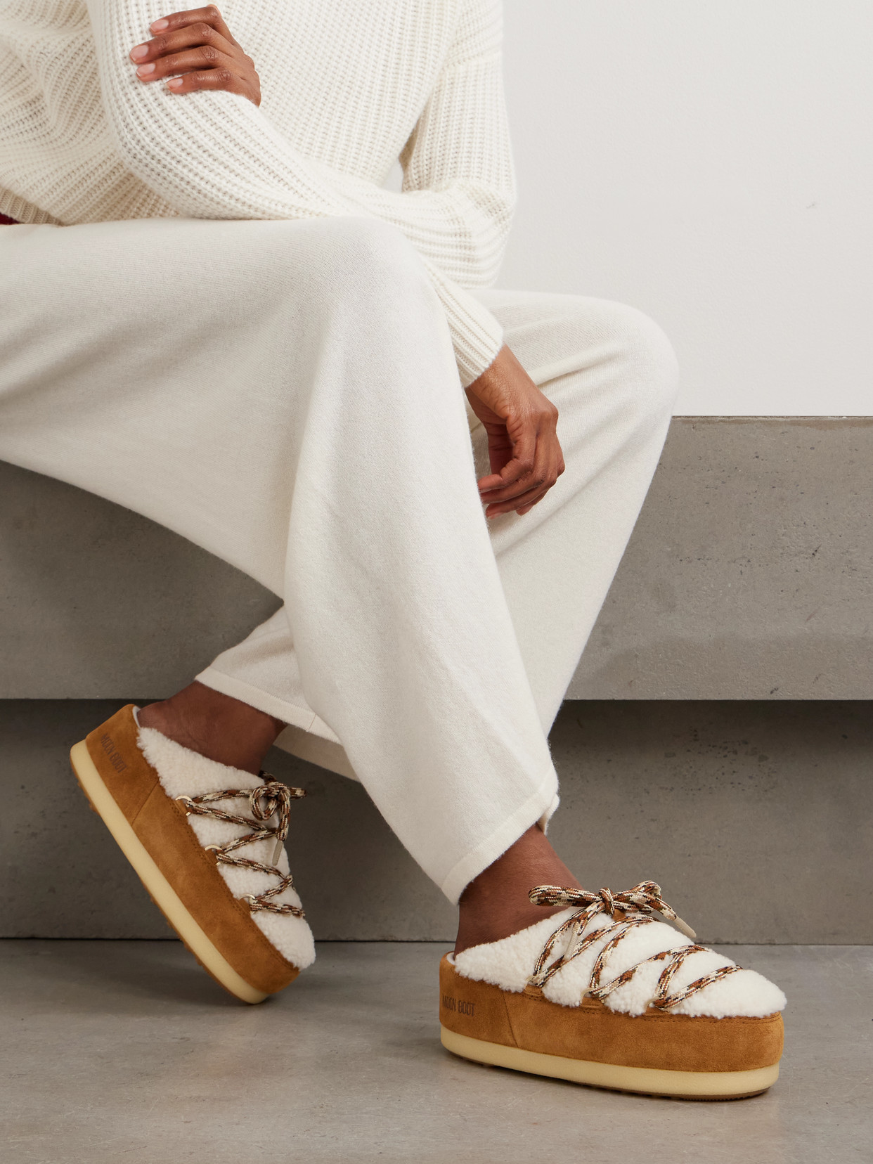 Evx Shearling And Mules