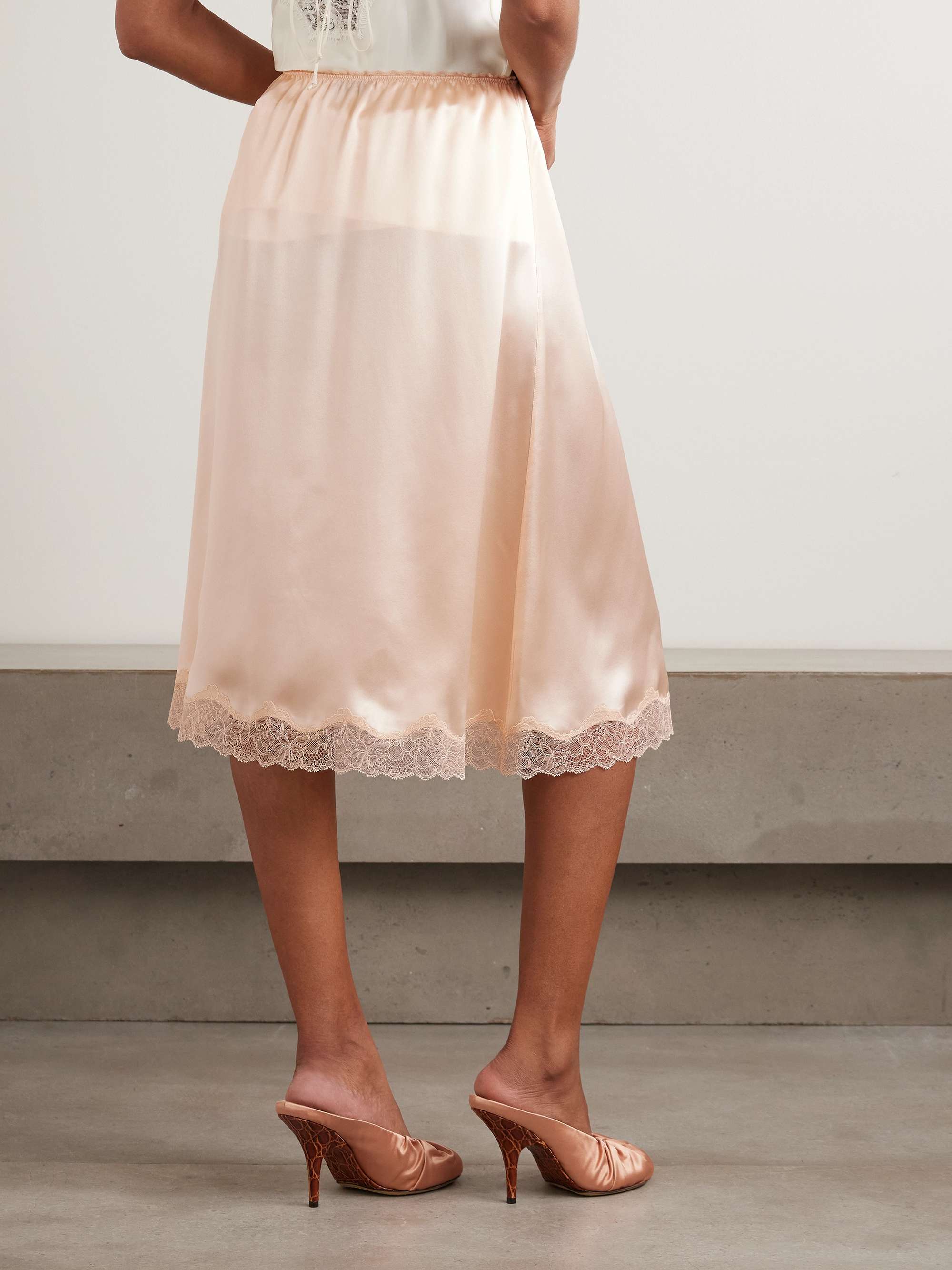 MAGDA BUTRYM Scalloped lace-trimmed silk-satin skirt | NET-A-PORTER