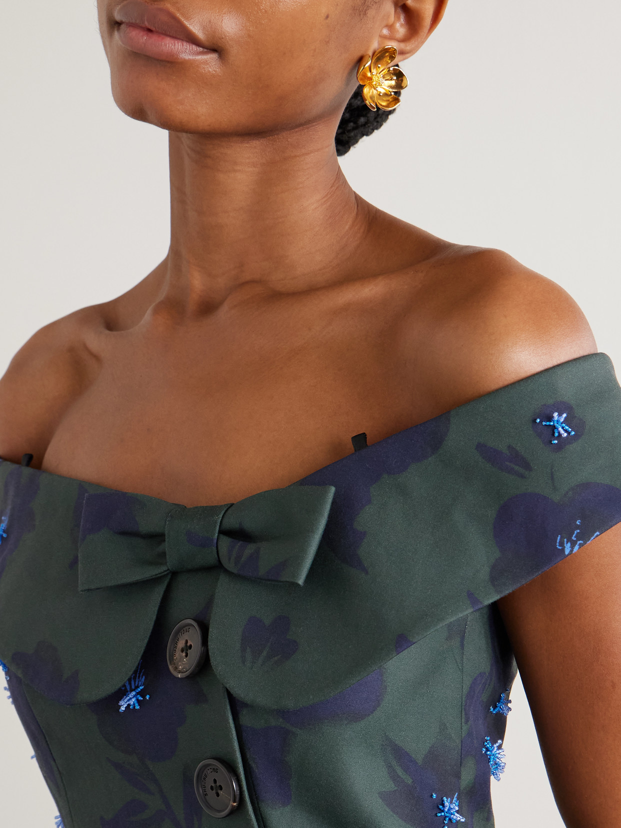 Shushu-tong Asymmetric Off-the-shoulder Embellished Floral-print Cotton Mini Dress In Green