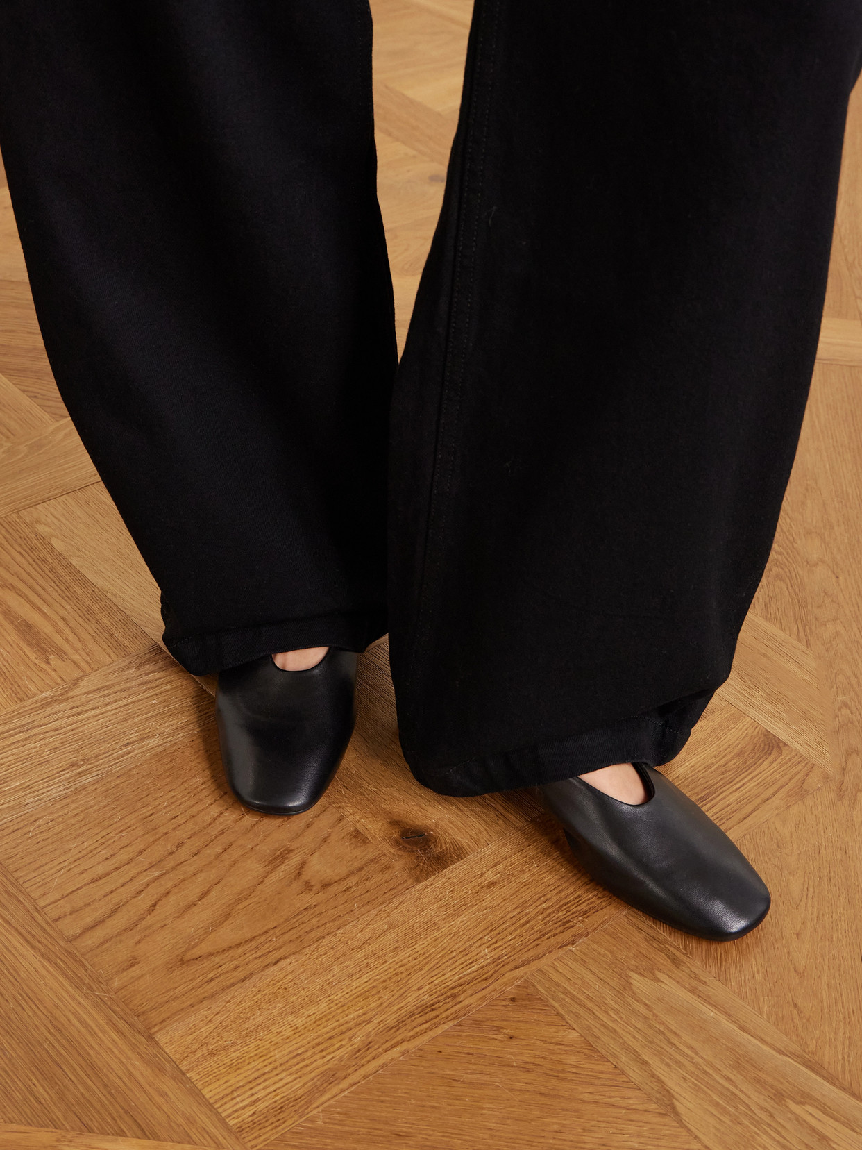Delia Pumps