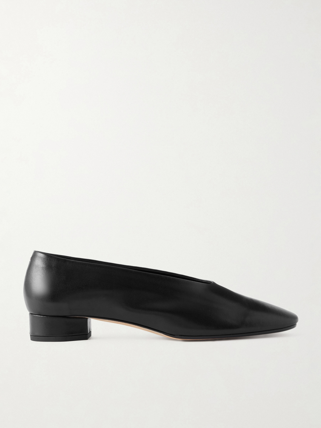 Aeyde Delia Leather Pumps In Black