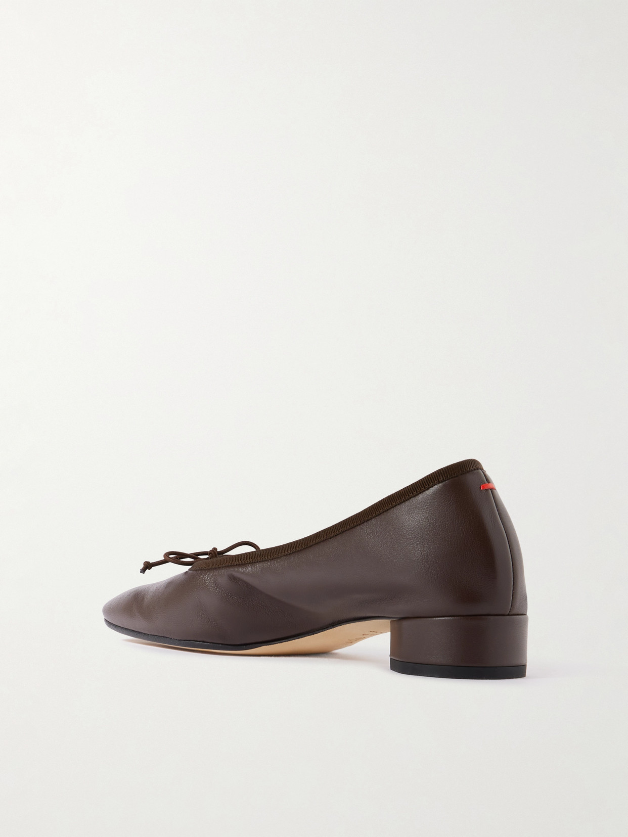 Onda Bow-Detailed Pumps