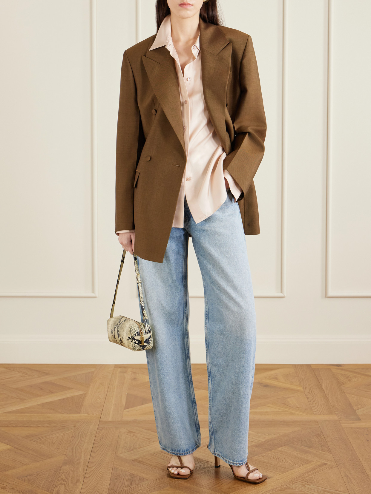 Elise Slingback