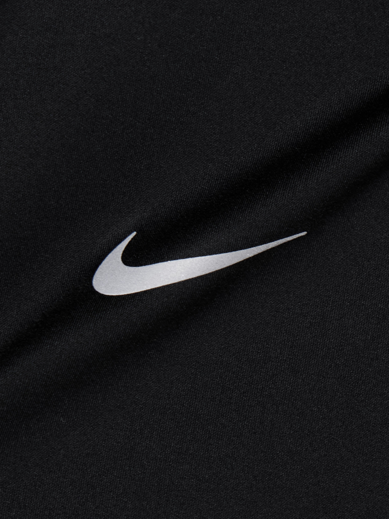 Nike Swift Dri-fit Top In Black