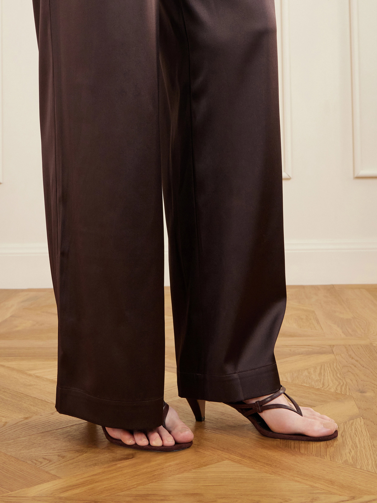 Safi Sandals