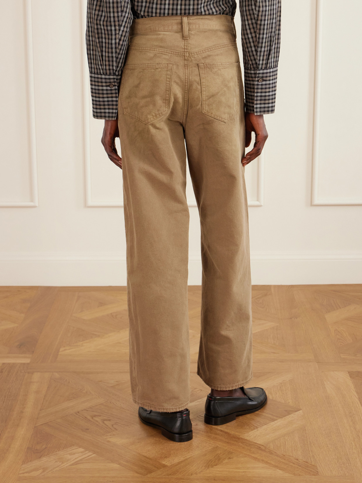 Straight-Leg Jeans