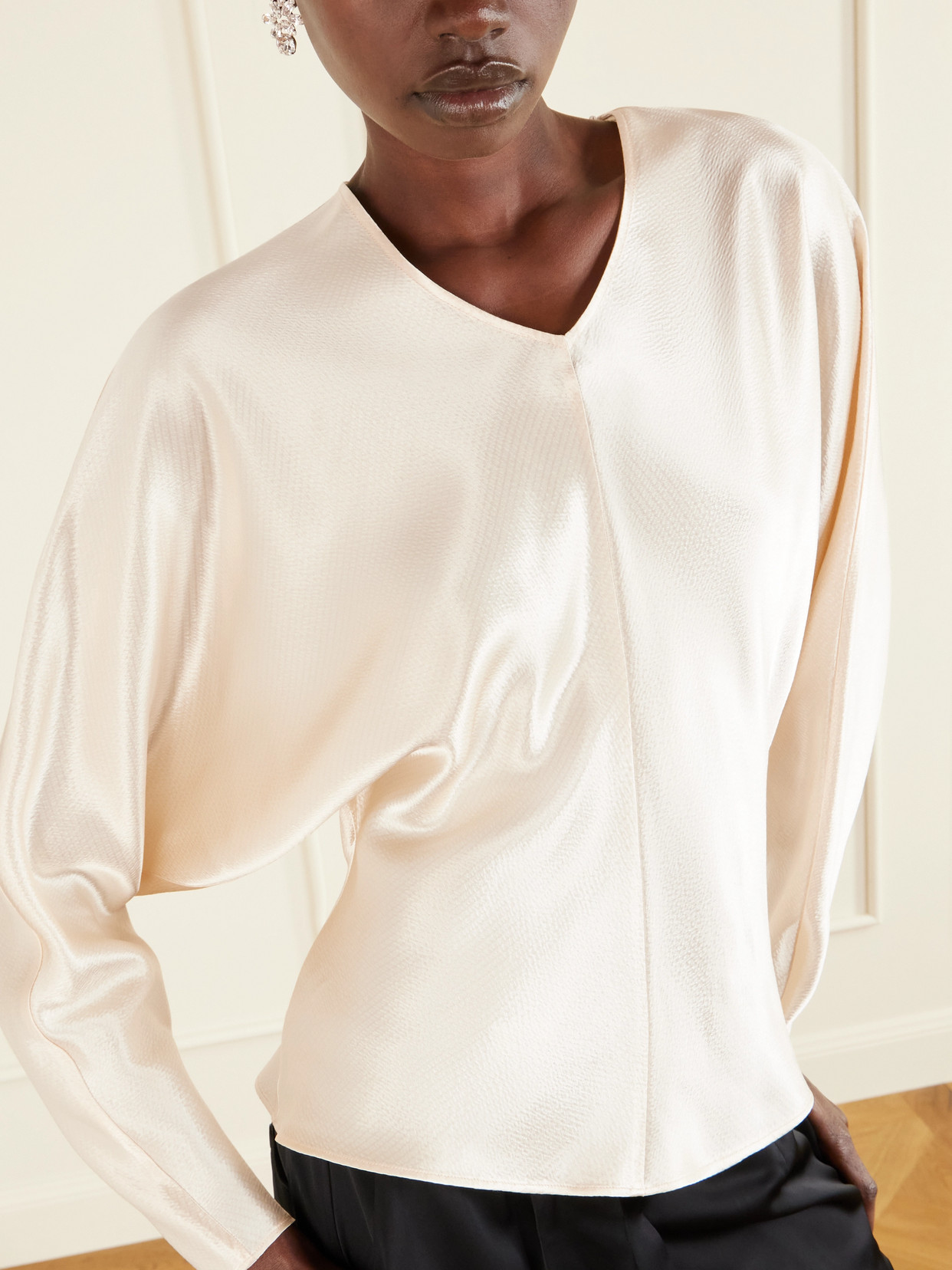 Fforme Gemma Satin Blouse In Neutral