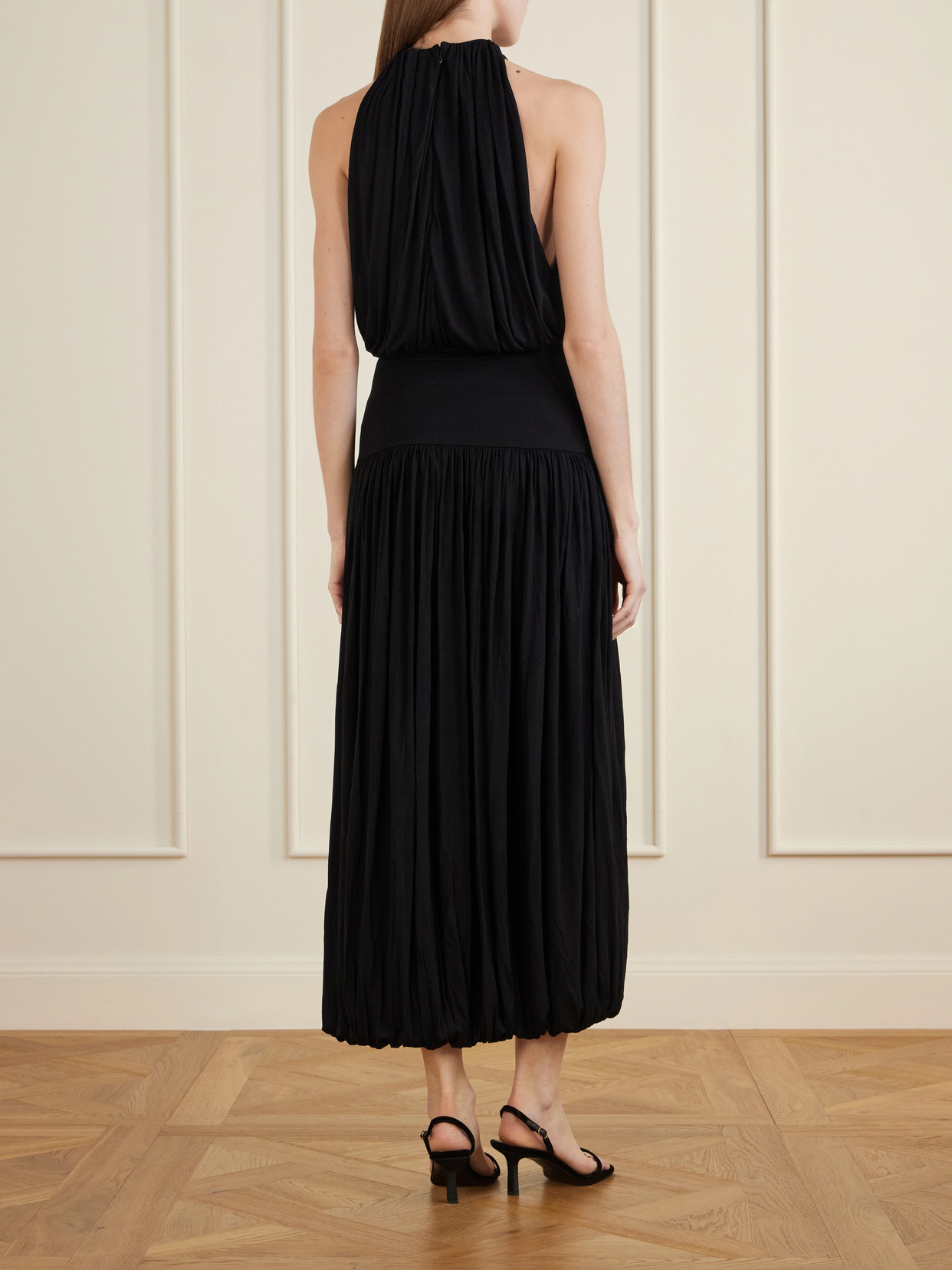 Totême Black Fluid Viscose Gathered Midi Dress In Burgundy