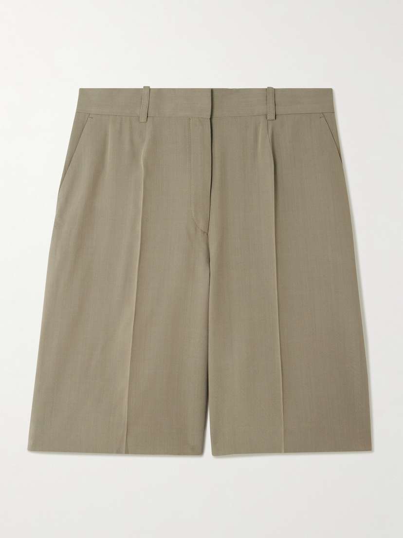 TOTEME Grain De Poudre Shorts