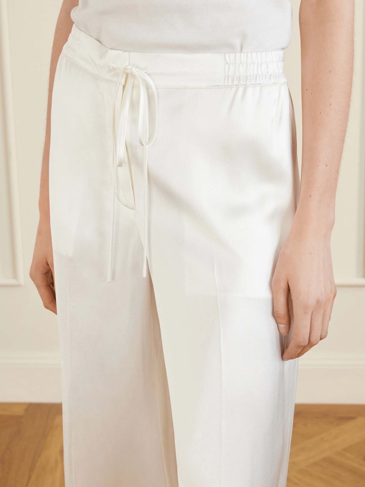 Totême Wide-leg Satin Trousers With Drawstring In White